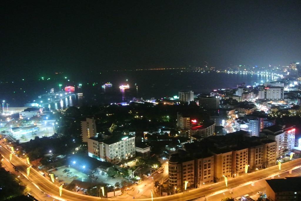 Jp'S Unixx Residence Club Pattaya Exteriör bild