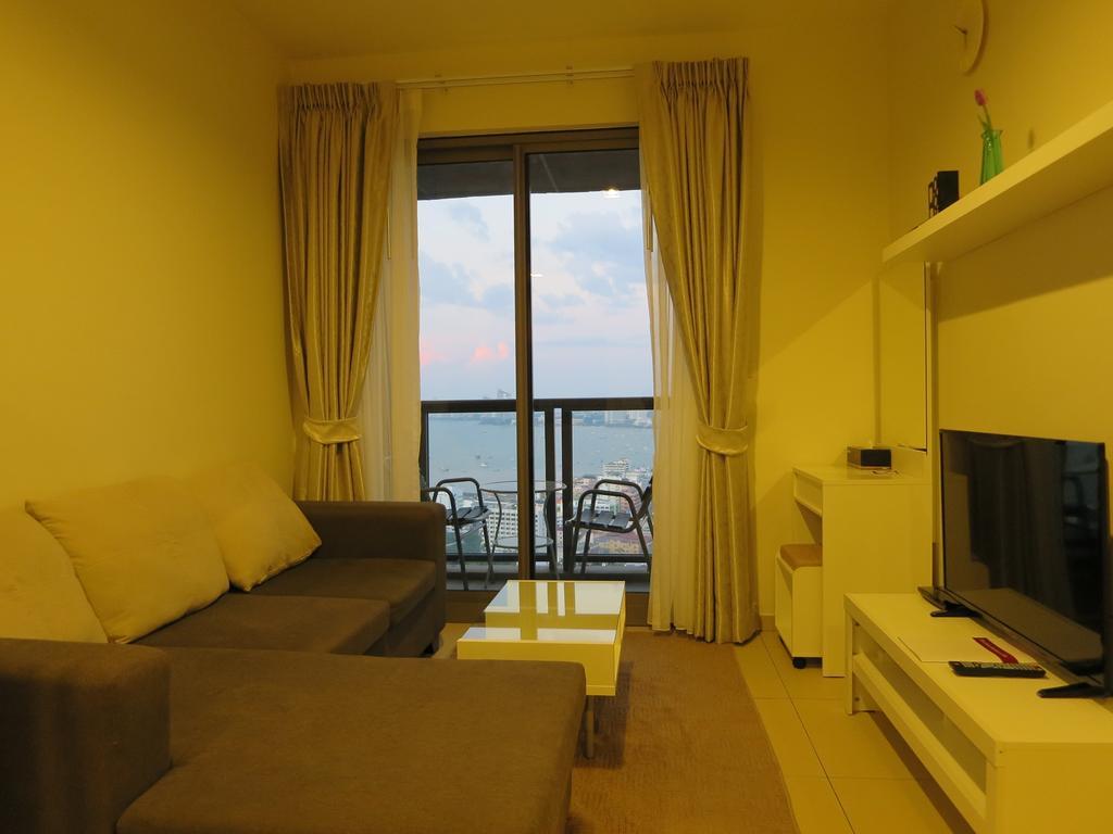 Jp'S Unixx Residence Club Pattaya Rum bild
