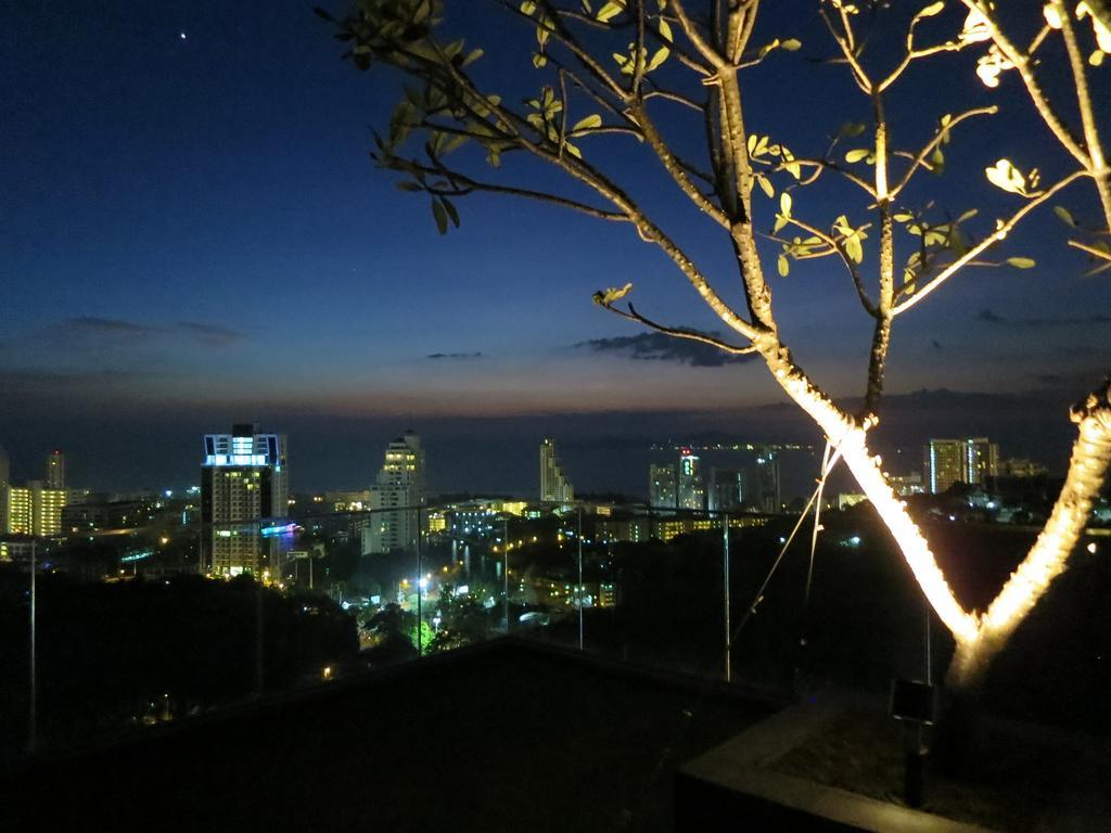 Jp'S Unixx Residence Club Pattaya Exteriör bild